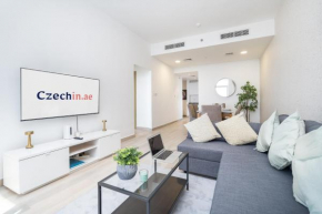 Beautiful Views From 30th Floor & 2BD & Peaceful & Spacious